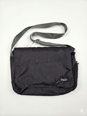 Patagonia | Bags | Patagonia Critical Mass Messenger Bag | Poshmark